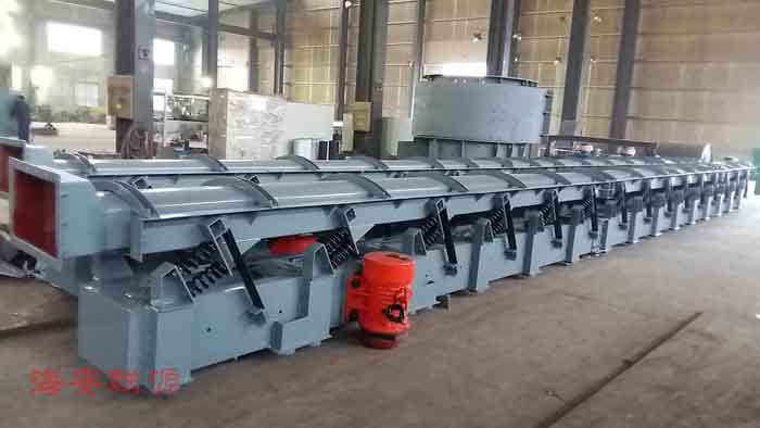 關(guān)于慣性振動(dòng)輸送機(jī)的使用注意事項(xiàng)講解